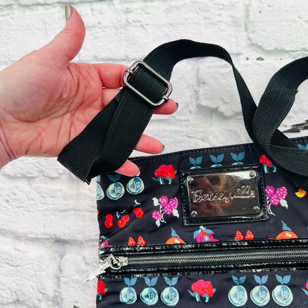 Betsyville  Johnson Crossbody Bag Retro Fruit Print Black Nylon Adjustable Strap - Picture 8 of 9